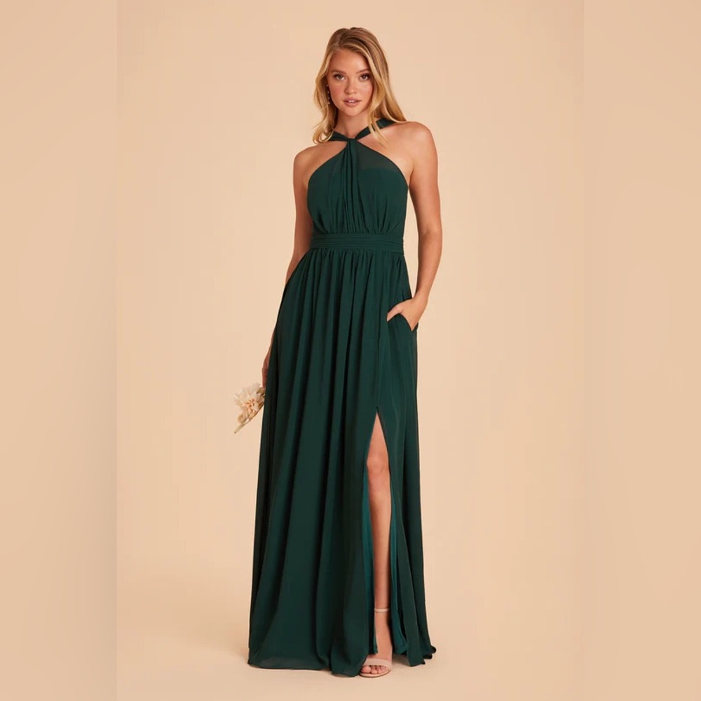 KIKO DRESS
CHIFFON EMERALD